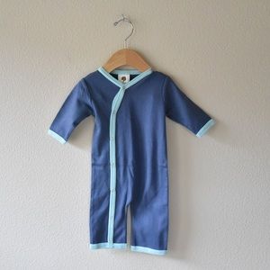 Kate Quinn snap front sleeper